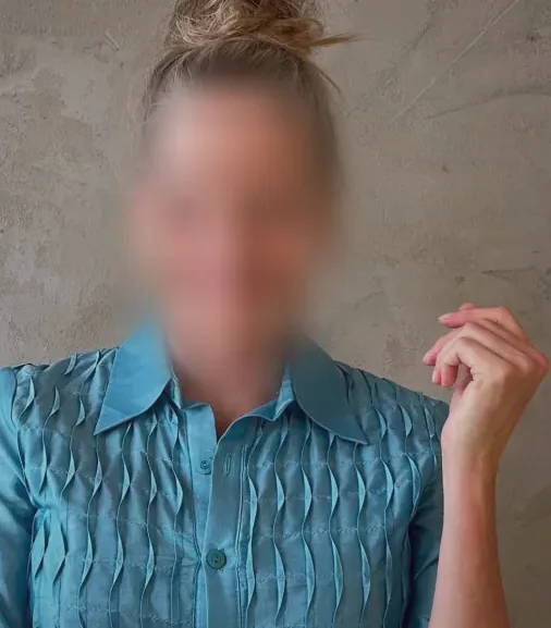 Ayla, 39