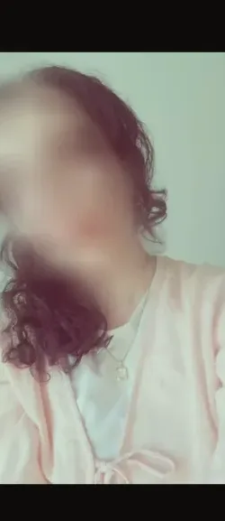 Kimberly, 27