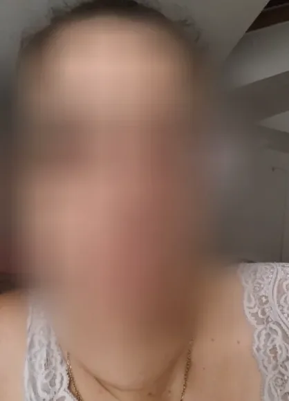 Linda, 35