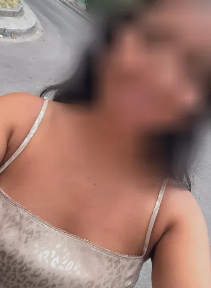 Maaike, 37