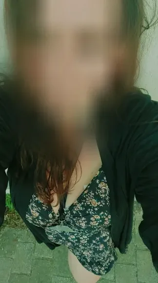 Noor, 30